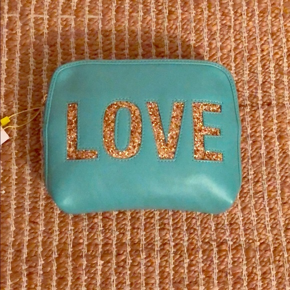 BCBG LOVE clutch - Picture 1 of 1